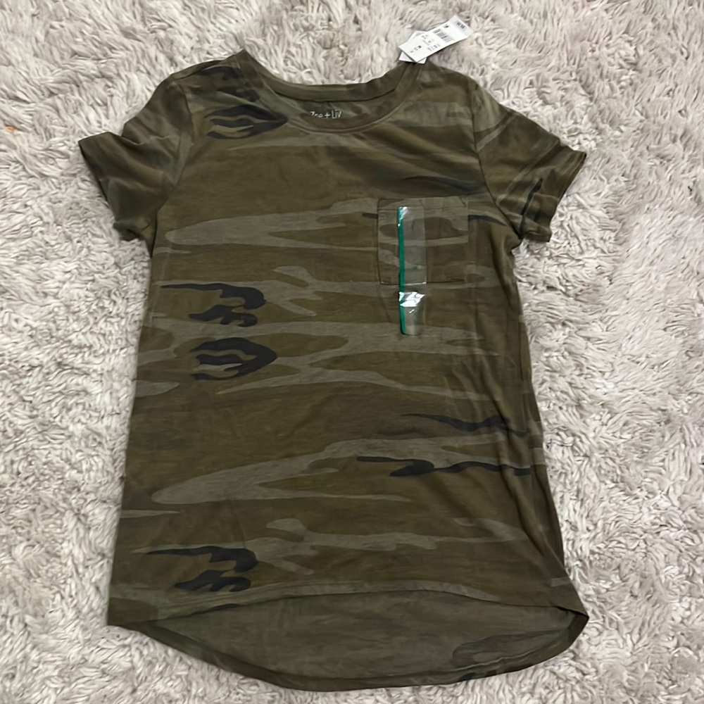 Zoe + Liv Camo T-shirt